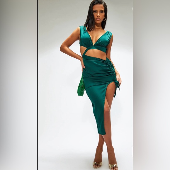 Emerald Green Dress. PrettyLittleThing. Brand New. - Picture 1 of 3